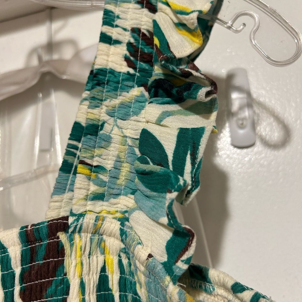 EUC Torrid Tropical Leaf Print Peplum Short Top - Picture 7 of 10